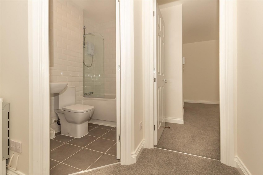 Images for Woodland Grove, Epping