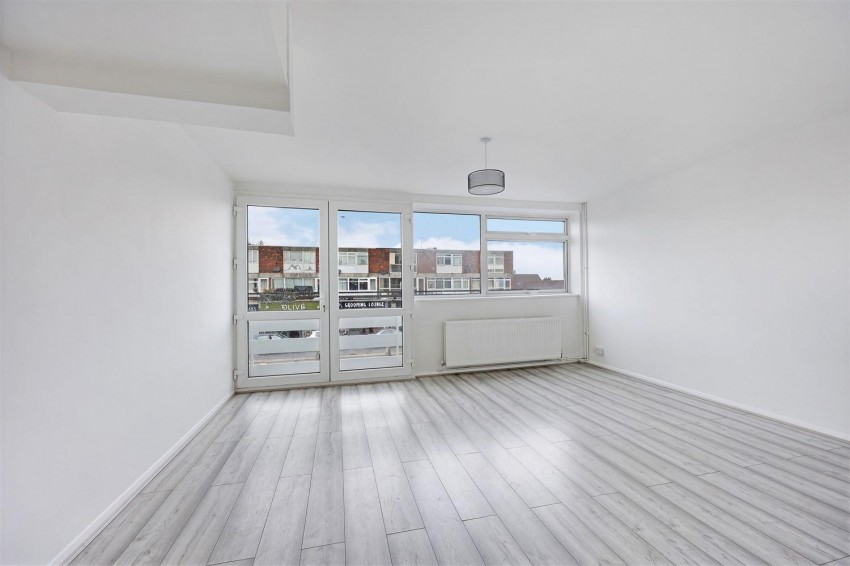 Images for High Street, Epping