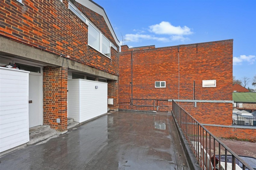 Images for High Street, Epping