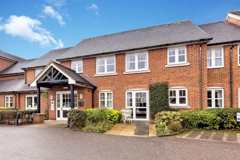 View Full Details for High Street, Epping