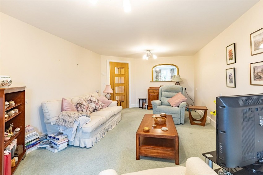 Images for High Street, Epping