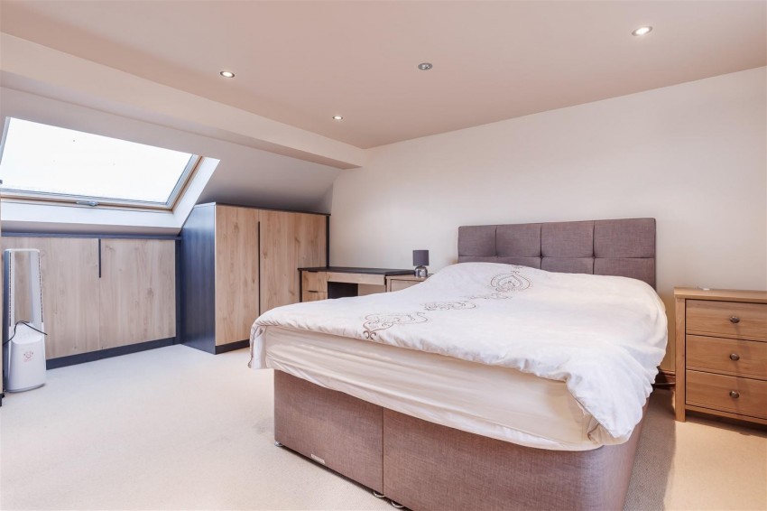 Images for Crows Road, Epping