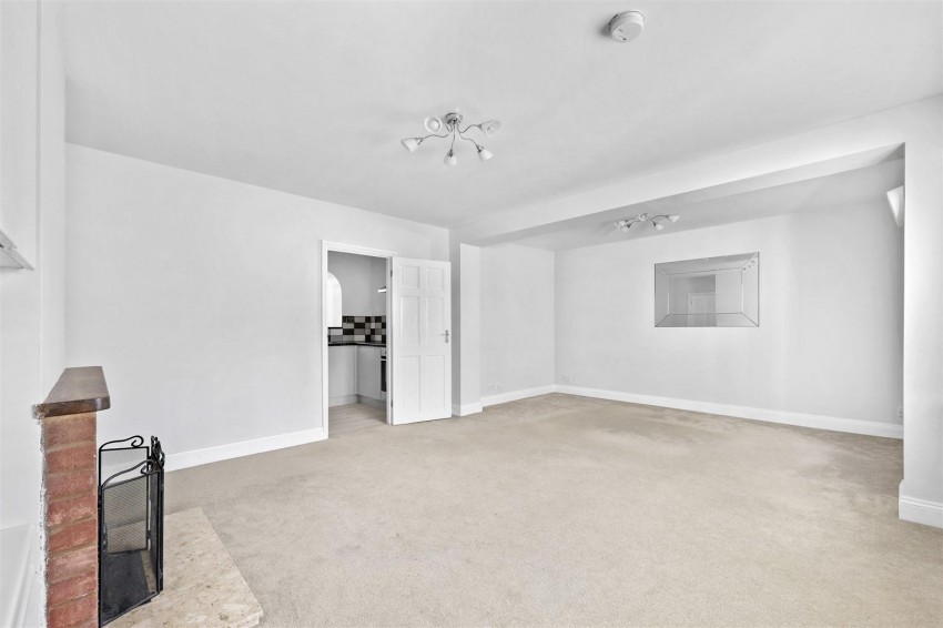 Images for Green Glade, Theydon Bois