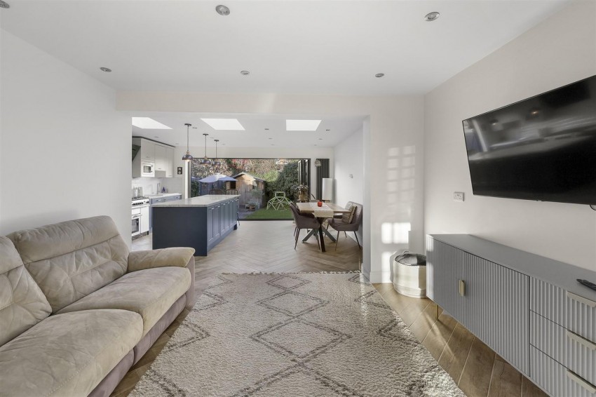 Images for Crows Road, Epping