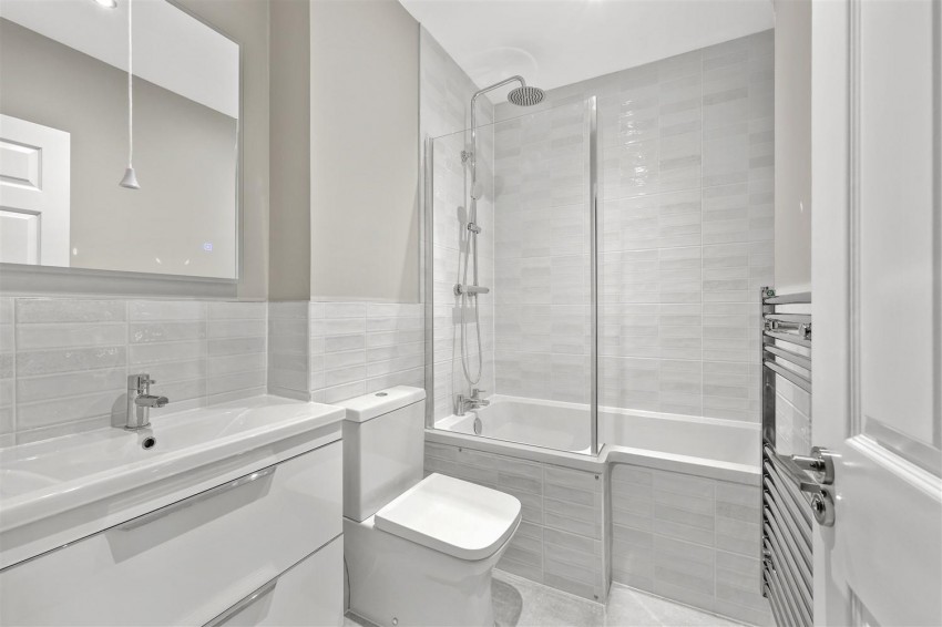 Images for Woodland Grove, Epping