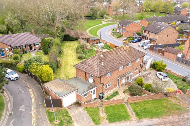 Centre Drive, Epping