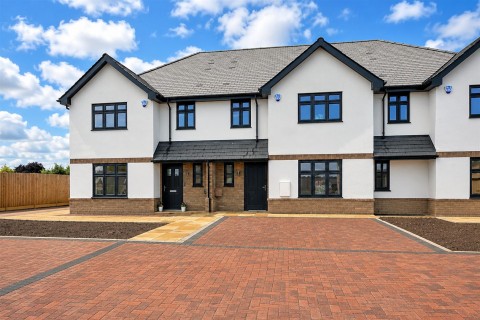 View Full Details for Rosewood, Upland Road, Thornwood