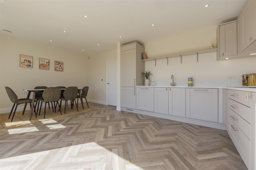 Images for Rosewood, Upland Road, Thornwood
