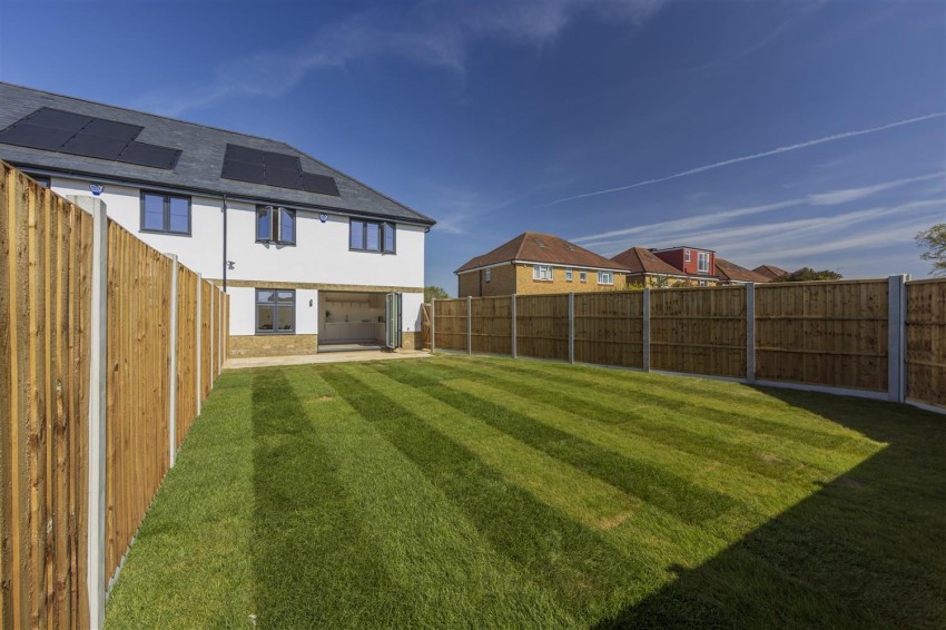 Images for Rosewood, Upland Road, Thornwood,