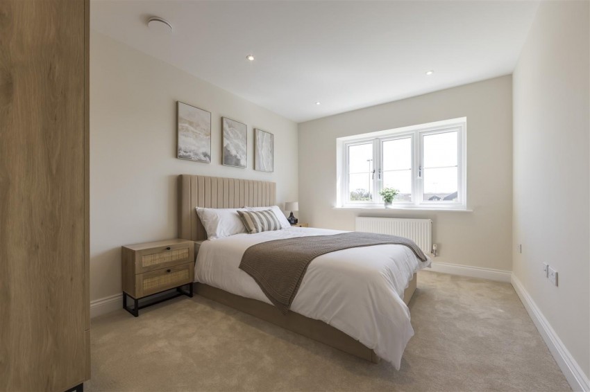 Images for Rosewood, Upland Road, Thornwood