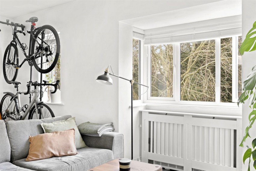 Images for Woodland Grove, Epping