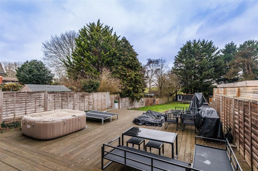 Images for Ivy Chimneys, Epping