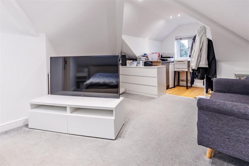 Images for Ivy Chimneys, Epping