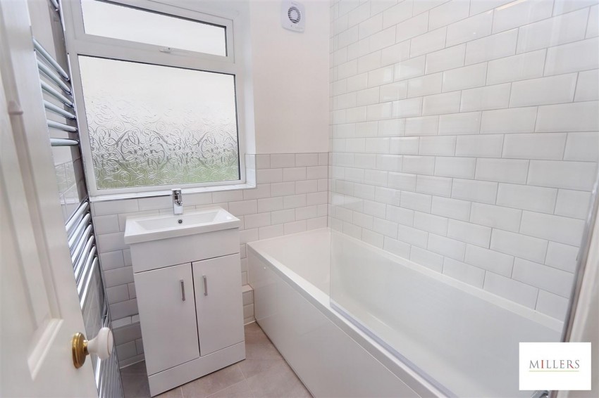 Images for Lower Swaines, Epping