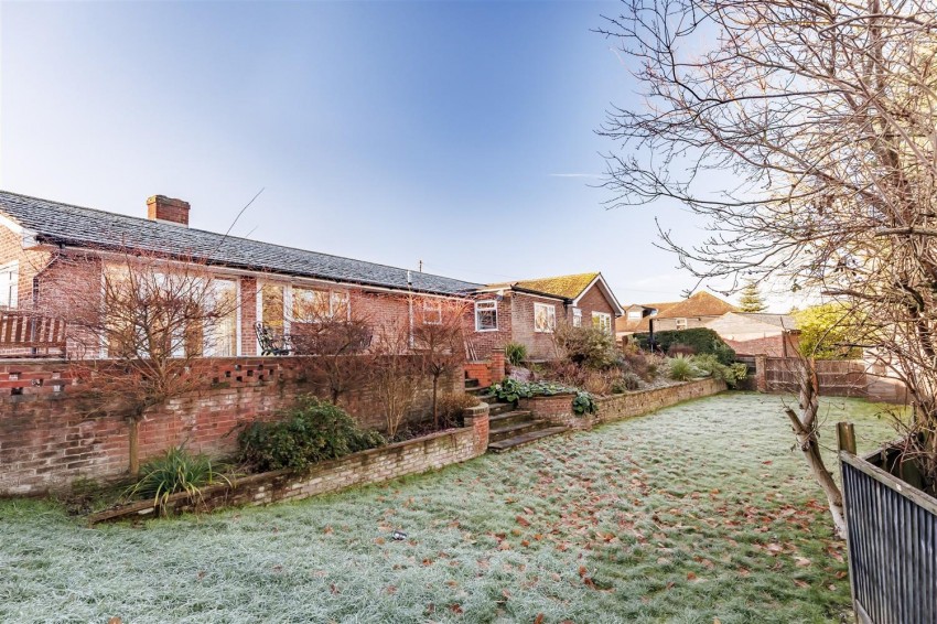 Images for Epping Road, Broadley Common