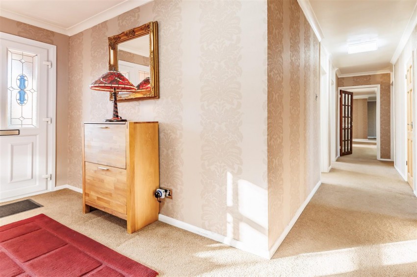 Images for Epping Road, Broadley Common