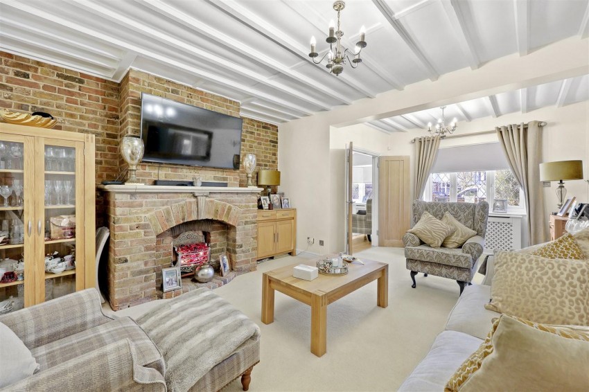 Images for Grange Crescent, Chigwell