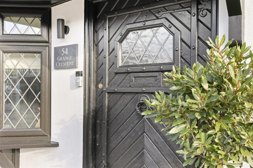 Images for Grange Crescent, Chigwell
