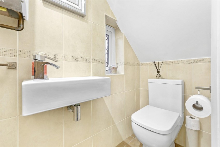 Images for Grange Crescent, Chigwell