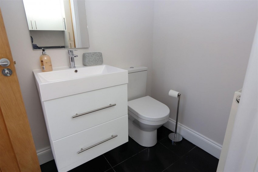 Images for Coopers Hill, Ongar