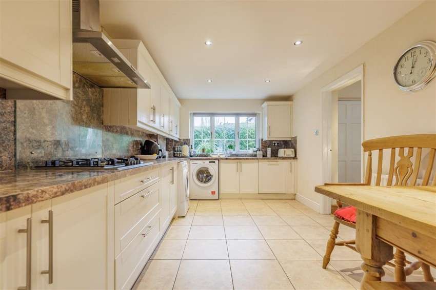 Images for High Road, North Weald