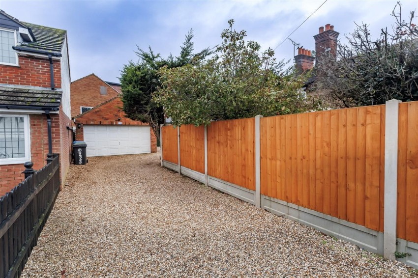 Images for High Road, North Weald