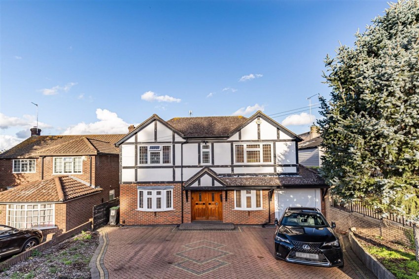 Images for High View Close, Loughton