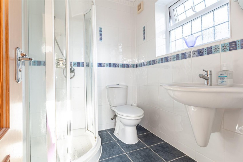 Images for High View Close, Loughton