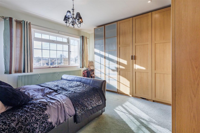 Images for Aldeburgh Dale, Harlow Road, Moreton