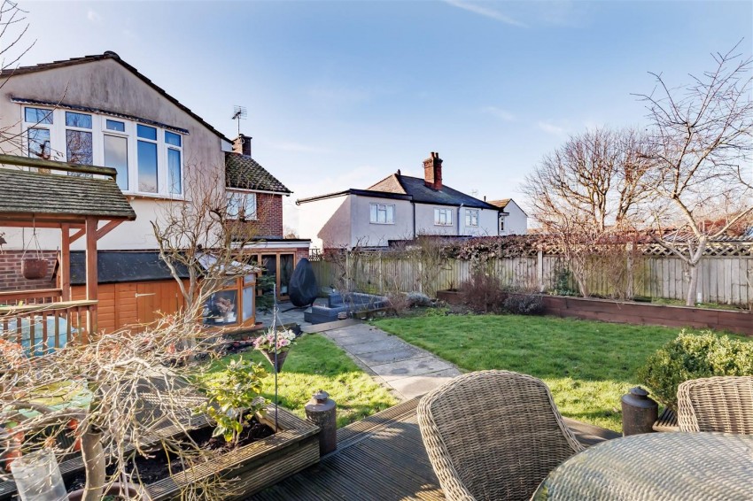 Images for Aldeburgh Dale, Harlow Road, Moreton