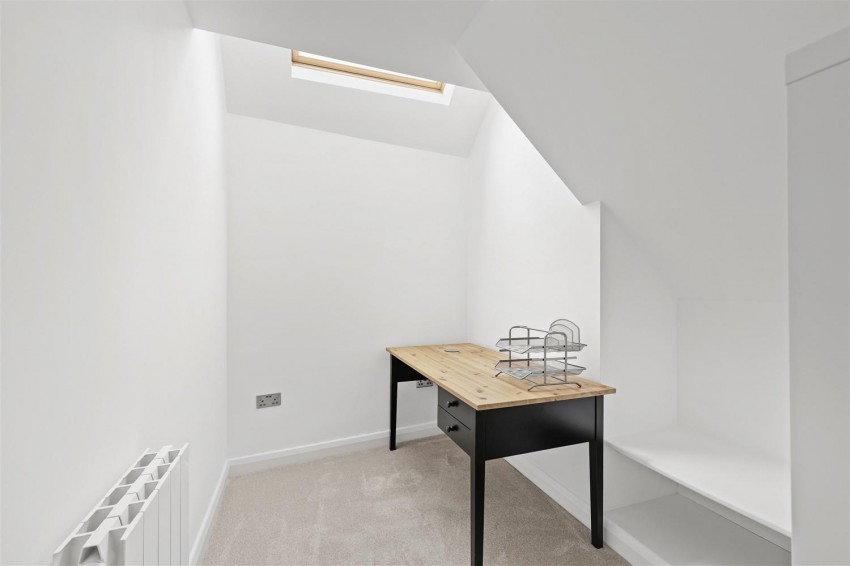 Images for Shaftsbury Road, Epping