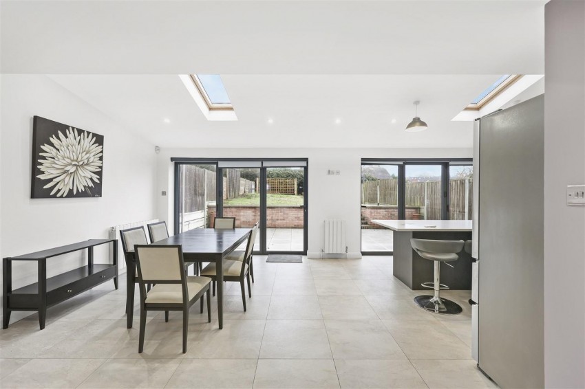 Images for Shaftsbury Road, Epping