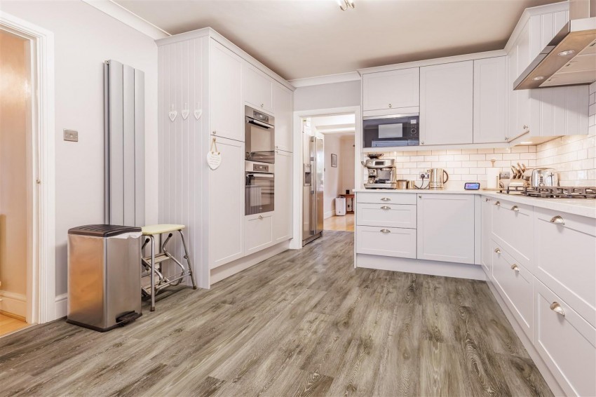 Images for Bluemans, North Weald