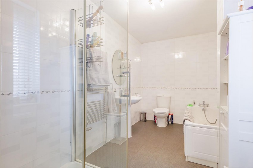 Images for Bluemans, North Weald