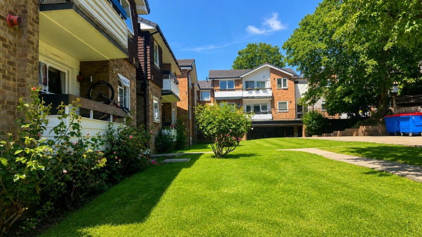 Images for Cedar Court, Station Road, Epping