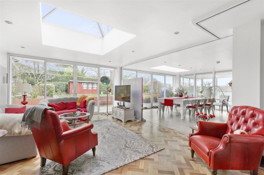 Images for Ravensmere, Epping