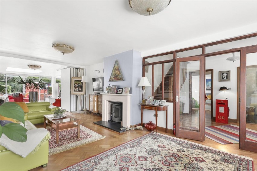 Images for Ravensmere, Epping