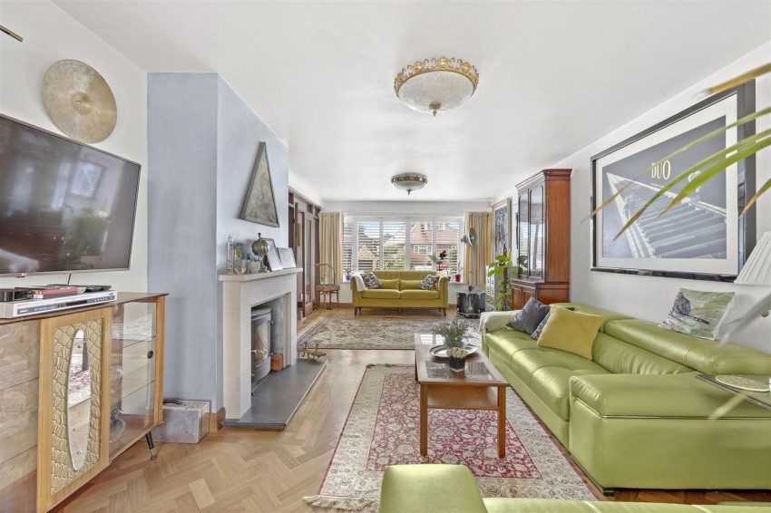 Images for Ravensmere, Epping