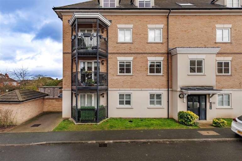 Buckingham Road, Epping