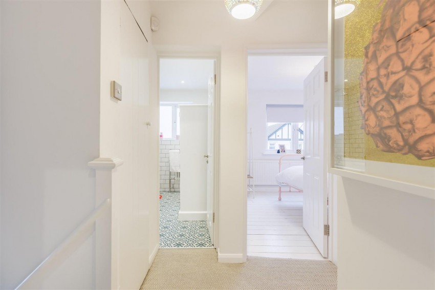 Images for James Street, Epping