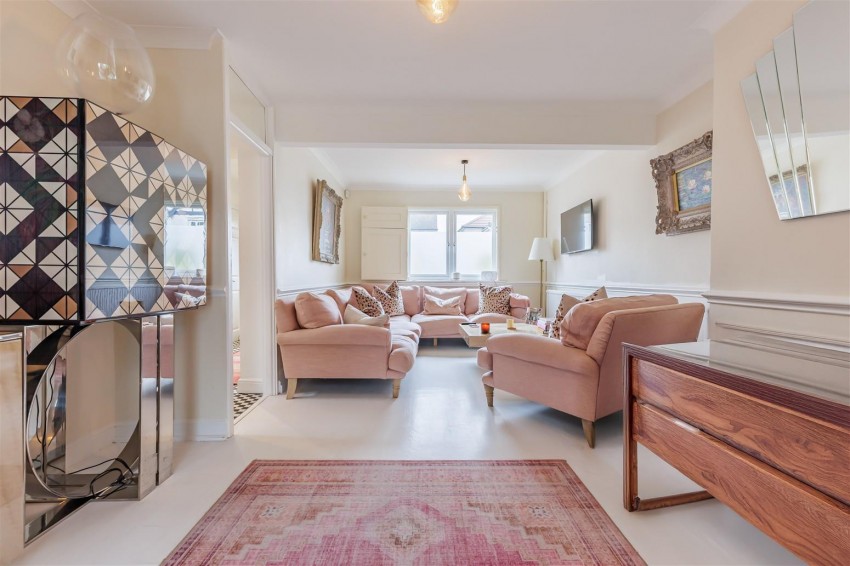 Images for James Street, Epping