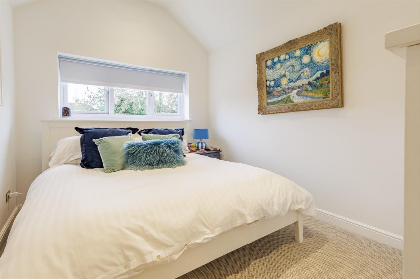 Images for James Street, Epping