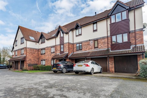 View Full Details for Theydon Gate, Station Approach, Theydon Bois