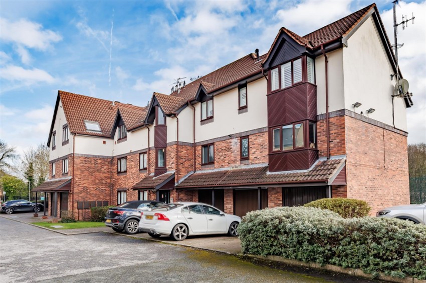 Images for Theydon Gate, Station Approach, Theydon Bois