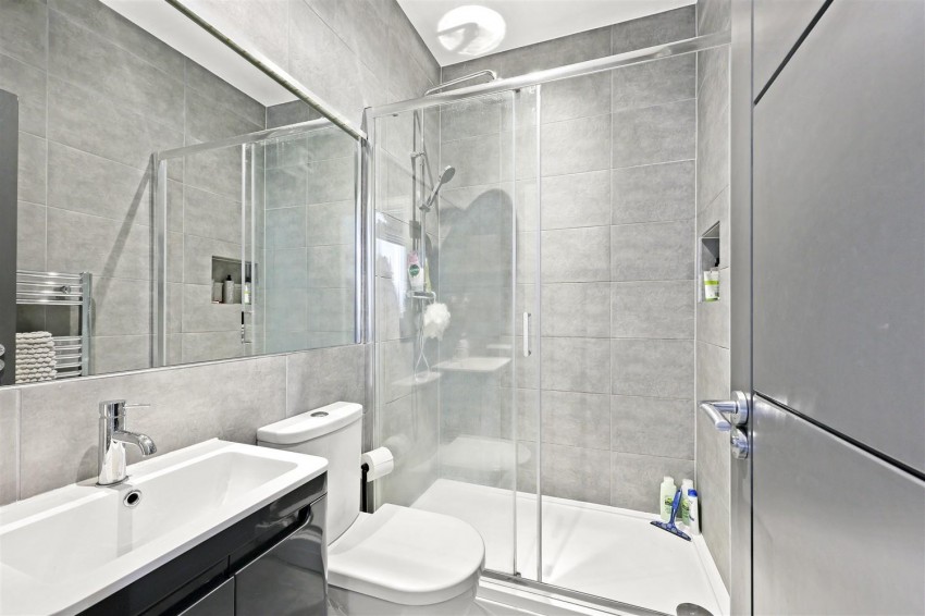 Images for Ashwells Road, Pilgrims Hatch.