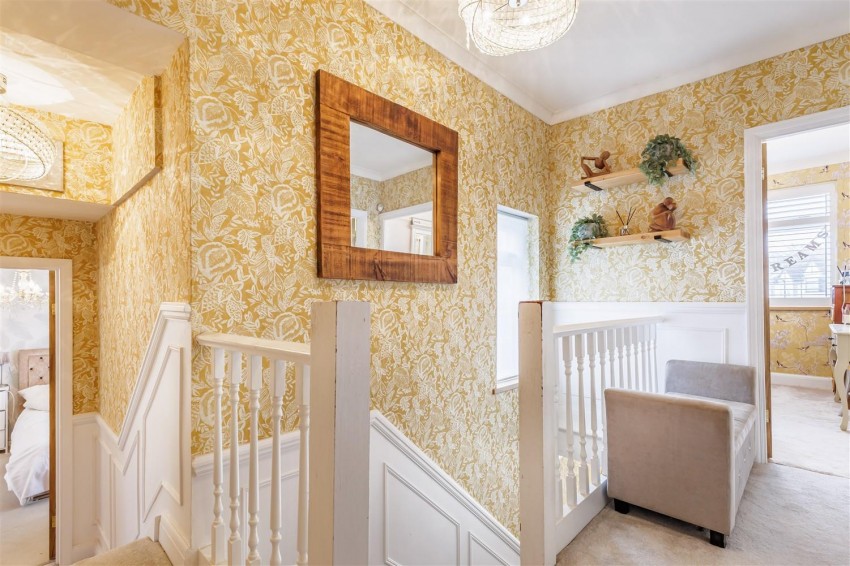 Images for Larkshall Crescent, Chingford, Waltham Forest