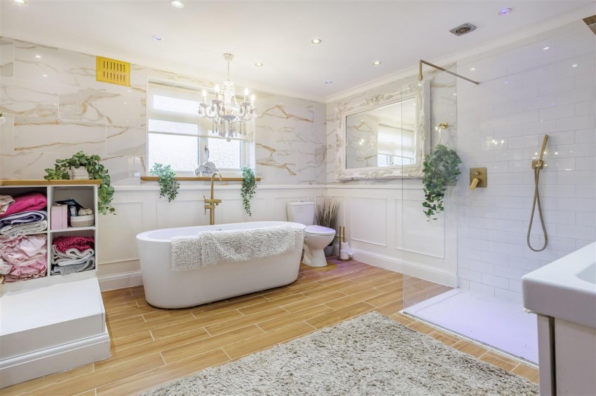 Images for Larkshall Crescent, Chingford, Waltham Forest