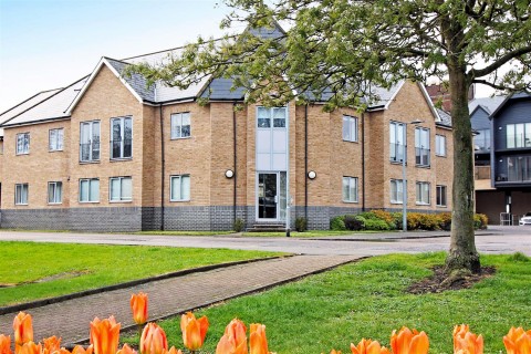 View Full Details for Forest Court, Hemnall Street, Epping