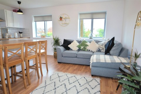 View Full Details for Forest Court, Hemnall Street, Epping