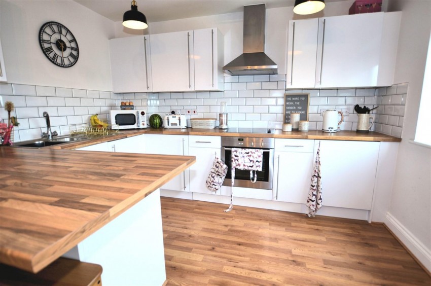 Images for Forest Court, Hemnall Street, Epping